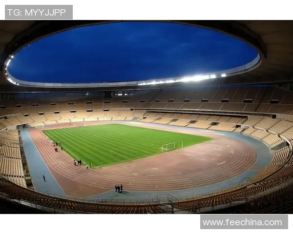 重庆足球场:激情与梦想交织的绿茵圣地,见证无数精彩瞬间与辉煌历史 重庆足球场:激情与梦想交织的绿茵圣地,见证无数精彩瞬间与辉煌历史