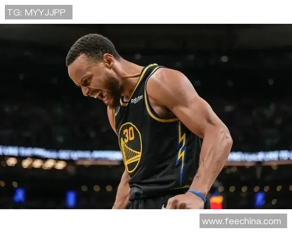 勇士与爵士G4激战正酣谁能在季后赛中逆袭晋级决赛 勇士与爵士G4激战正酣谁能在季后赛中逆袭晋级决赛